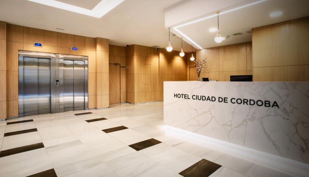 Hotel Exe Ciudad De Kordoba Zewnętrze zdjęcie