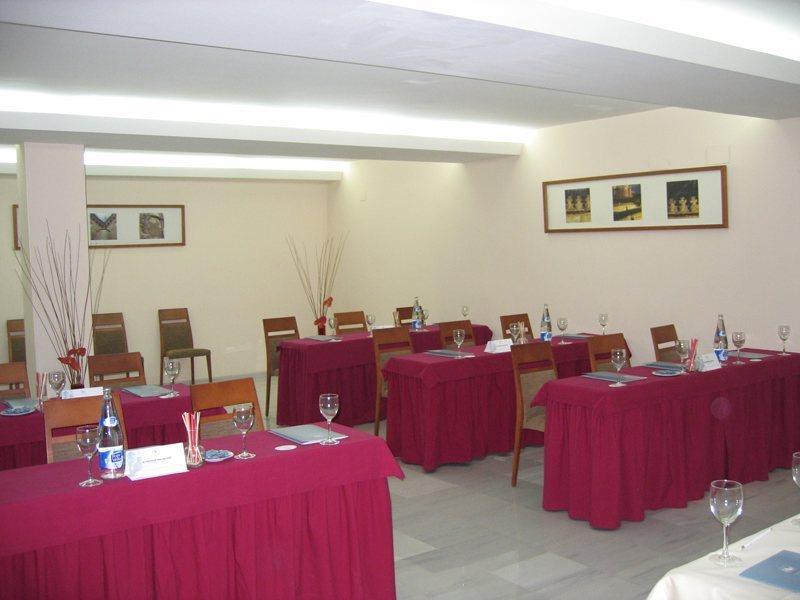 Hotel Exe Ciudad De Kordoba Zewnętrze zdjęcie